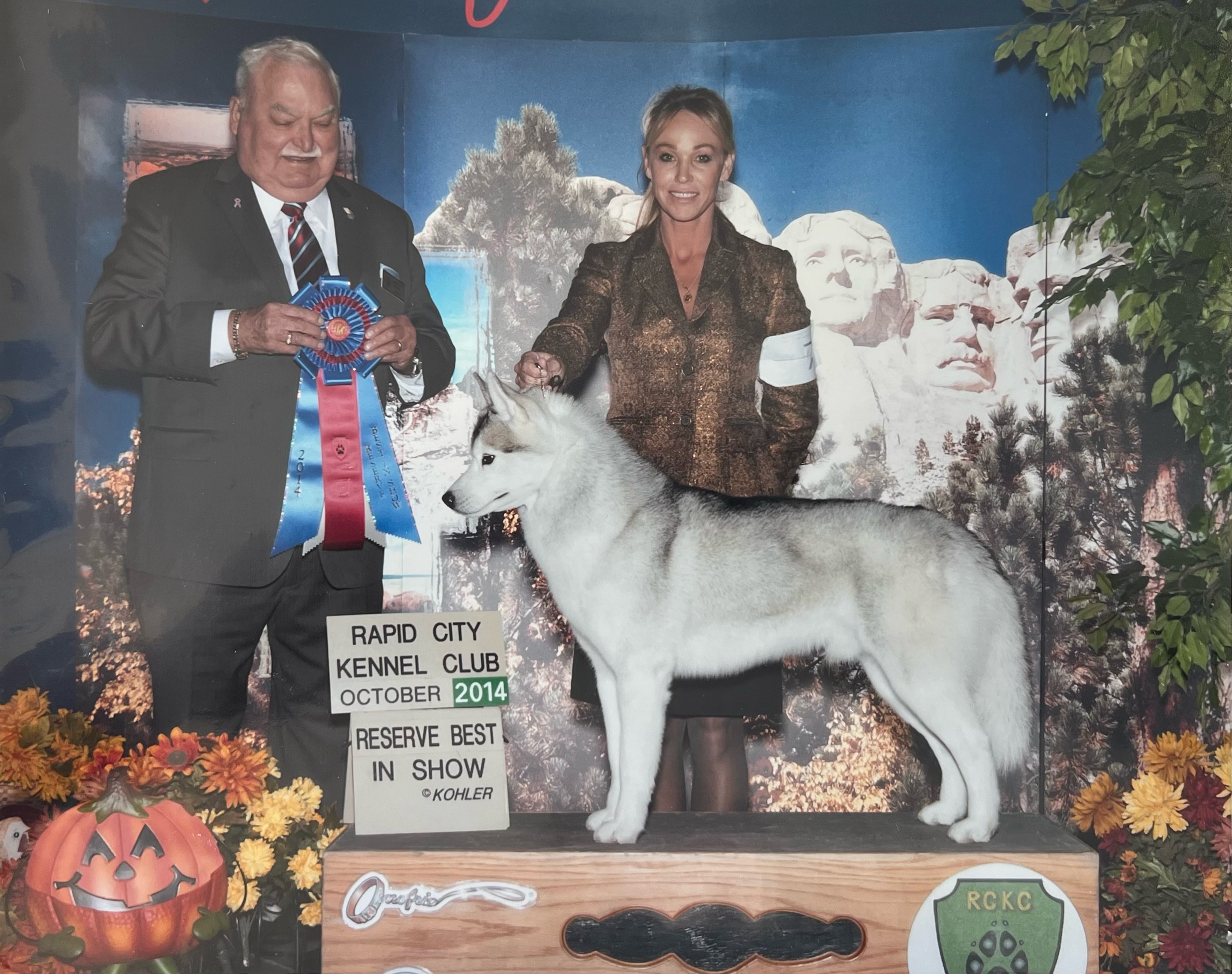 Charming winning Reserve Best in Show